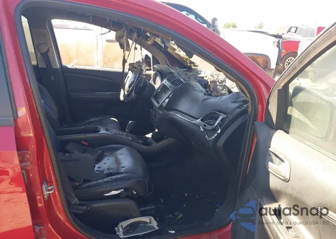 2016 Dodge Journey Crossroad Plus z USA, uszkodzony, nr VIN 3C4PDCGG9GT186366